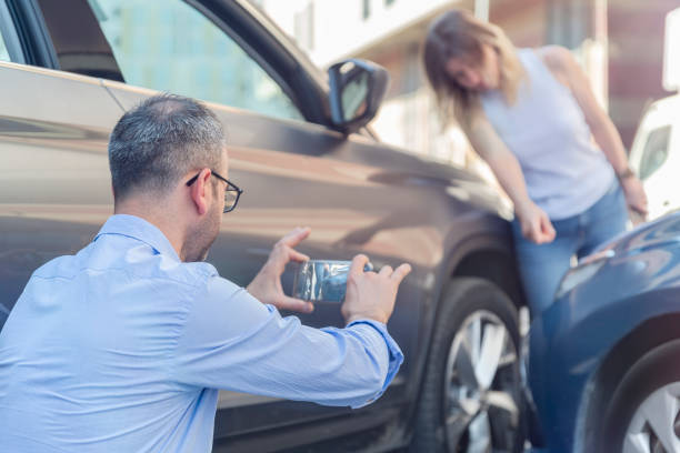 Professional Full Coverage Car Insurance technician working in Warrenton, VA